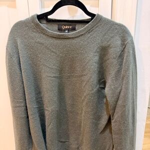 Quince 100% mongolian cashmere crewneck sweater moss green, size medium